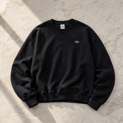 Black Alo Crewneck 40$ Size XL