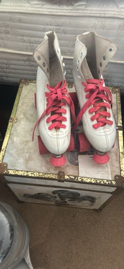 White Roller Skates with Pink Laces