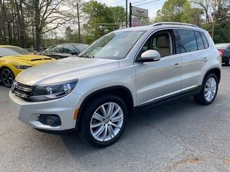 2012 Volkswagen Tiguan SE