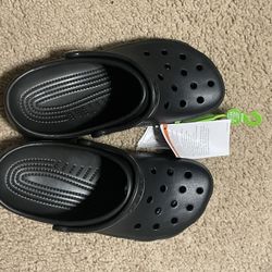 Crocs Classic Clog Black – Men’s 6 / Women’s 8 – New with Tags