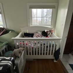 Baby Crib 