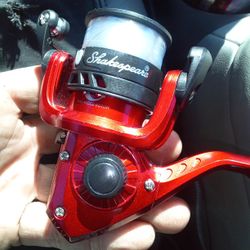 Shakespeare Reel W Line (NEW)