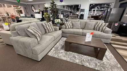 2 PC SOFA AND LOVESEAT