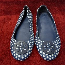 Tory Burch Minnie Travel Blue White Leather Medallion Ballet Flats 10


TORY BURCH
SUPERB CONDITION - Worn Once!
100% Guaranteed Authentic.
Minnie: Na