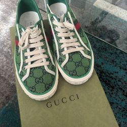 Gucci Sneakers 
