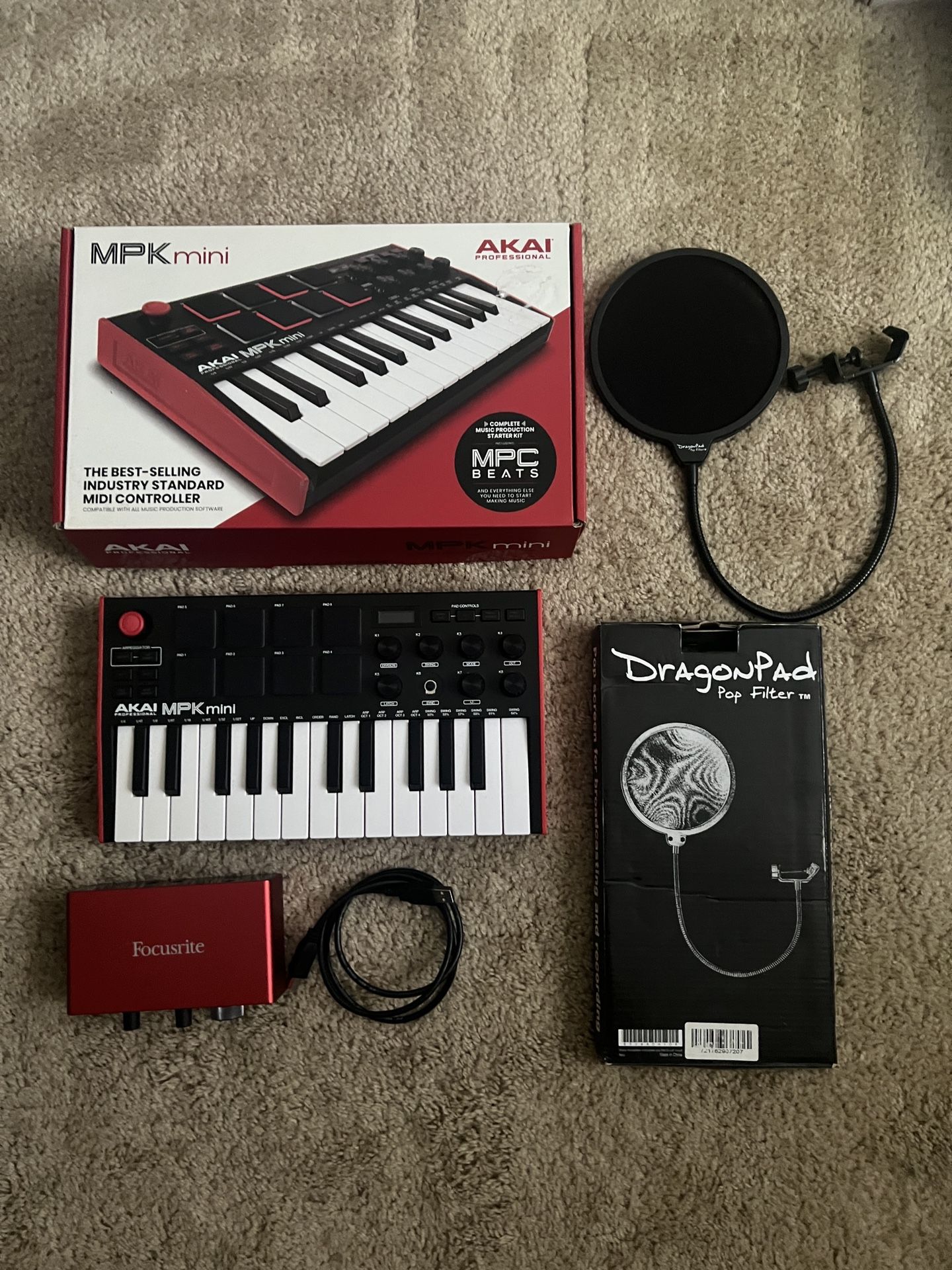 MPK Mini + Focusrite Solo 3rd Edition Interface + Free Pop Filter