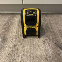 New Dewalt Bluetooth Speaker $40 Firm-Firme