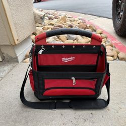 Milwaukee Pack Out Bag