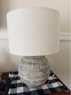 Table lamp