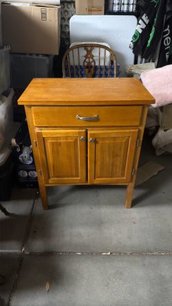Free must pick up it can fit in a large suv