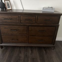 Set Of Two Dressers 