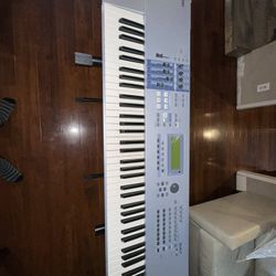 Yamaha Motif Es7 Synthesizer