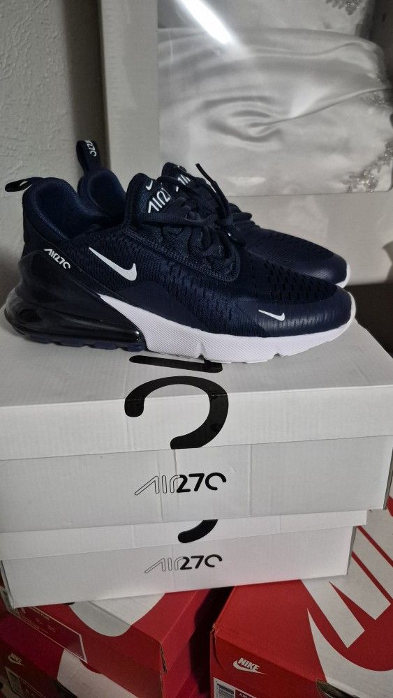 Nike Air Max 270 Women Size 7 (Eur 38)
