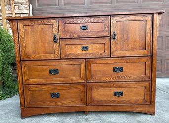 Harvest Mission Dresser