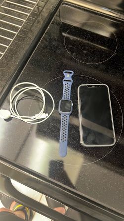 iPhone 12 Pro Max 128  Apple Watch ⌚️ gps lte 40 mm se 2 generation