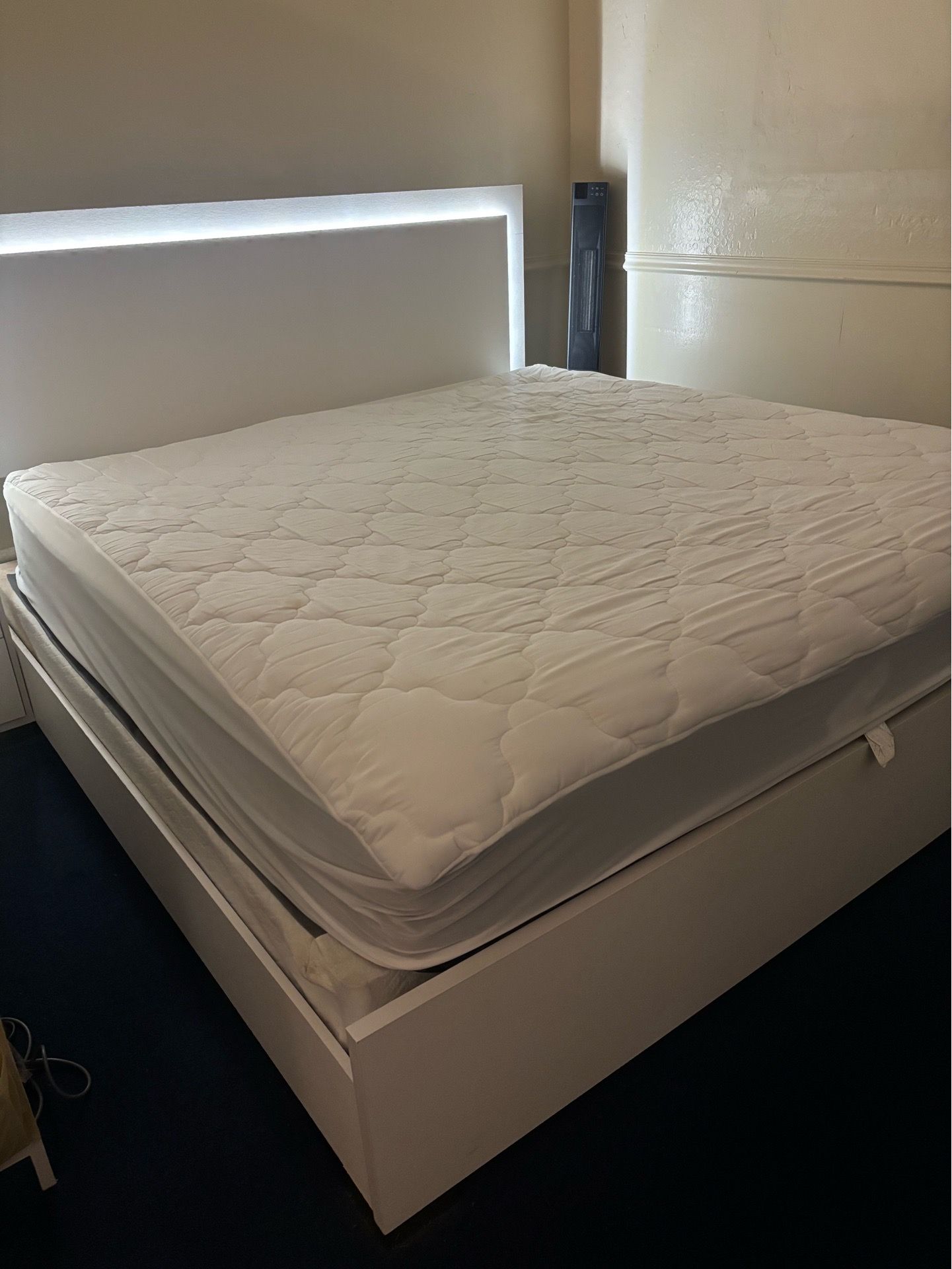 King size bedroom set