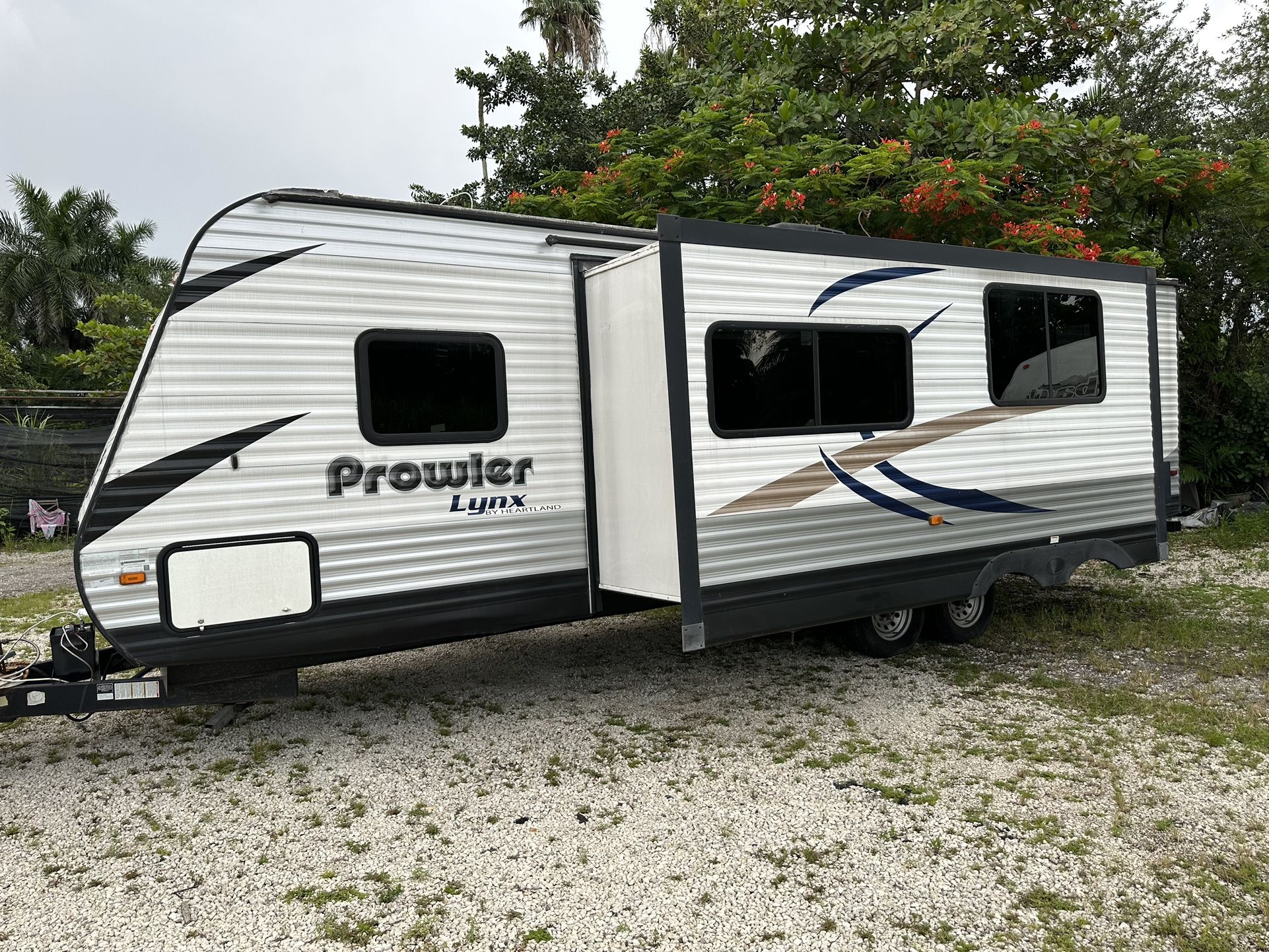 2015 Heartland Prowler Lynx