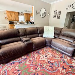 Dual power reclining sectional sofa