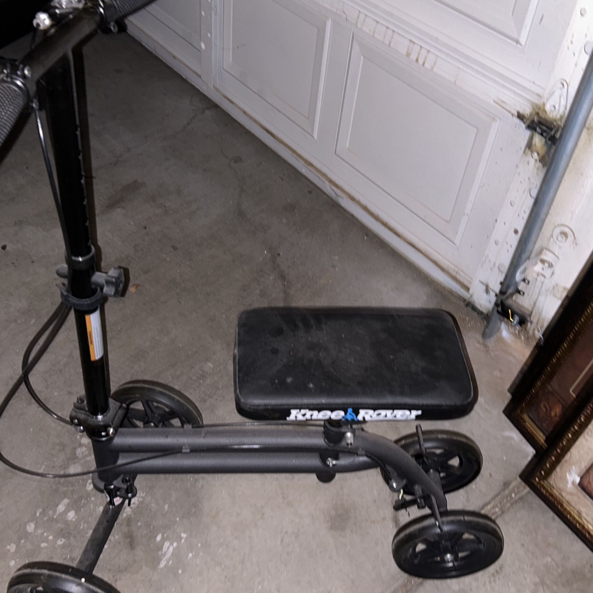 Knee Scooter