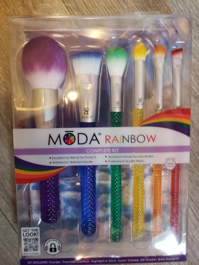 Makeup brushes brand new