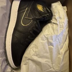 Jordan Retro 1. Size 6Y