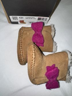 Ugg Cassie Bow