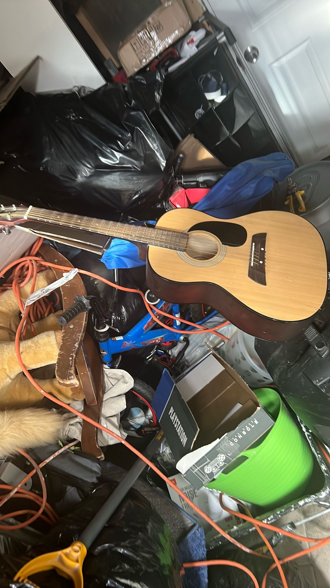 Guitar