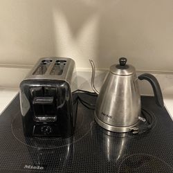 Toaster And Kettle 