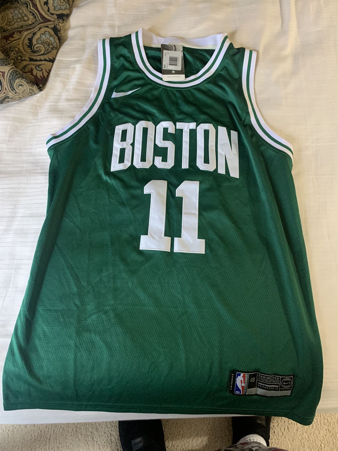 Kyrie Irving Celtics ‘17 Nike