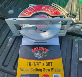 Bigfoot skillsaw