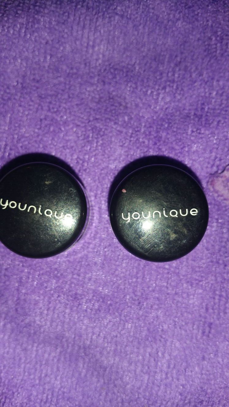 Younique Pigments