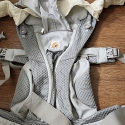 ERGOBABY CARRIER