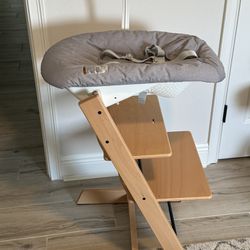 Tripp Trapp Newborn/Infant & Toddler Chair