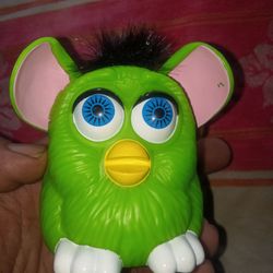 VTG 1997 FURBY Mc D's happy meal toy