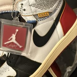 Jordan 1 Retro LA Black Toe - 9.5 & 10