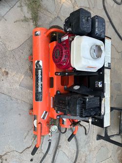 Industrial air compressor