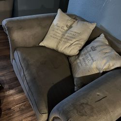 Sofa And Couch Set 