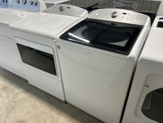 Kenmore TopLoad Washer And Electric Dryer 