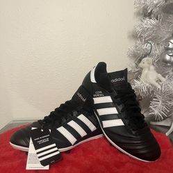 Adidas Copa Mundial Soccer Cleats (Size 6)