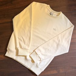 Alo Hoodies and Crewnecks