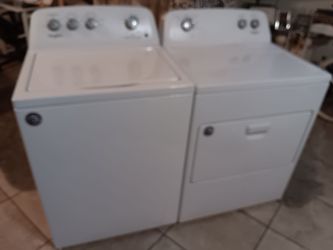 Whirpool washer and dryer
