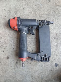 Banks 18 g. Nail gun