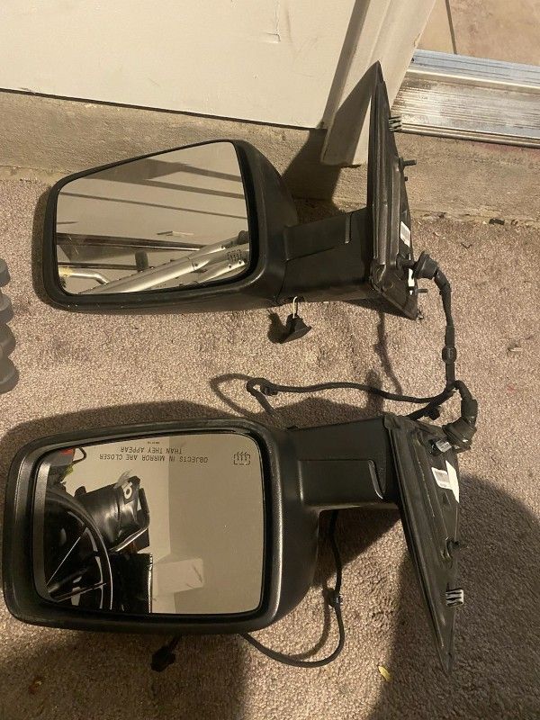 Used Side Mirrors (Pair)