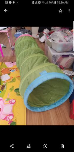 Play tent