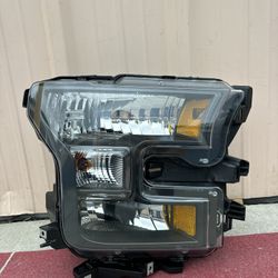 2015,2016,2017 Ford F-150 Headlight Black/Foco Delantero Negro Rh Passenger Oem,Original (NEW) Ask