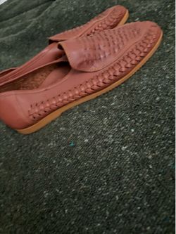 Men’s vintage leather loafer size 10.5