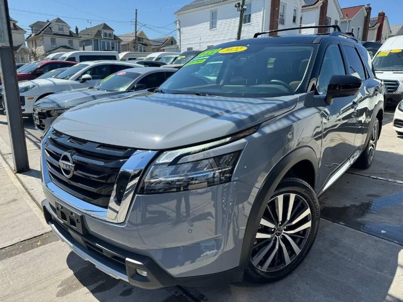 2022 Nissan Pathfinder