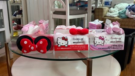 Diademas. Hello kitty $14 cada una