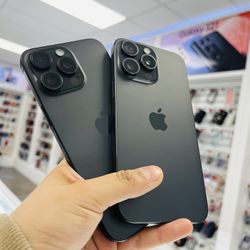 iPhone 15 pro max 512GB unlocked