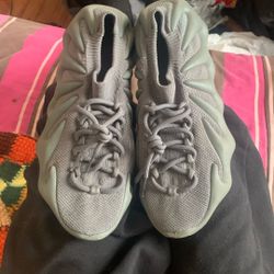 Yeezys 450s Size 9